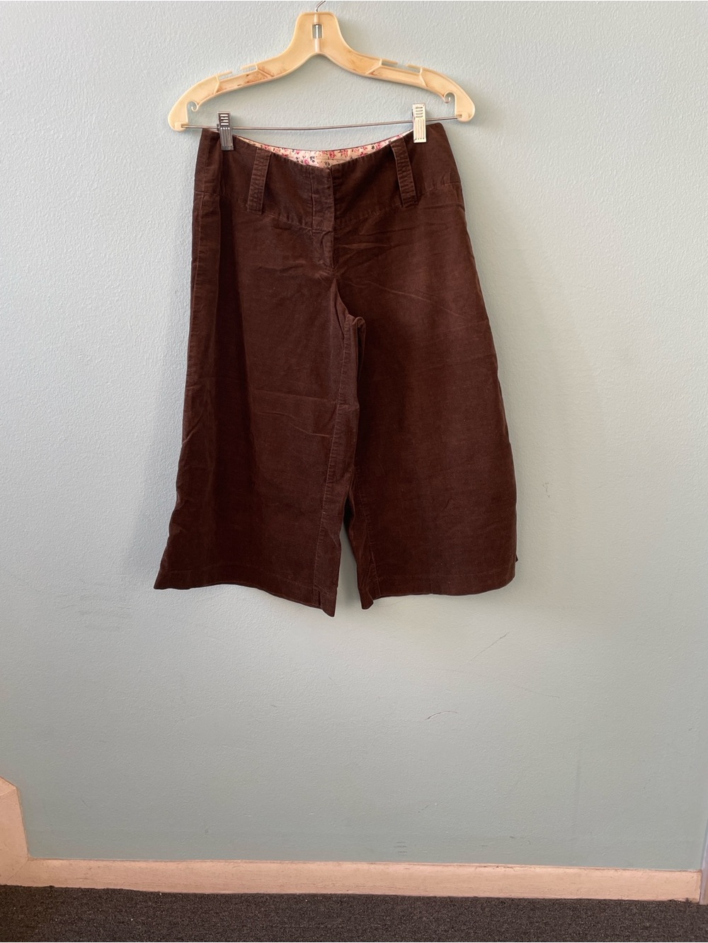 Tracy Evans Dark Brown Corduroy Wide-Leg Bermudas